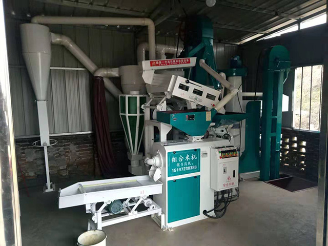 湘潭市長(zhǎng)城農(nóng)業(yè)機(jī)械有限公司,湘潭農(nóng)業(yè)機(jī)械,機(jī)械及配件經(jīng)營(yíng),橡膠制品銷售 湘潭市長(zhǎng)城農(nóng)業(yè)機(jī)械有限公司,湘潭農(nóng)業(yè)機(jī)械,機(jī)械及配件經(jīng)營(yíng),橡膠制品銷售